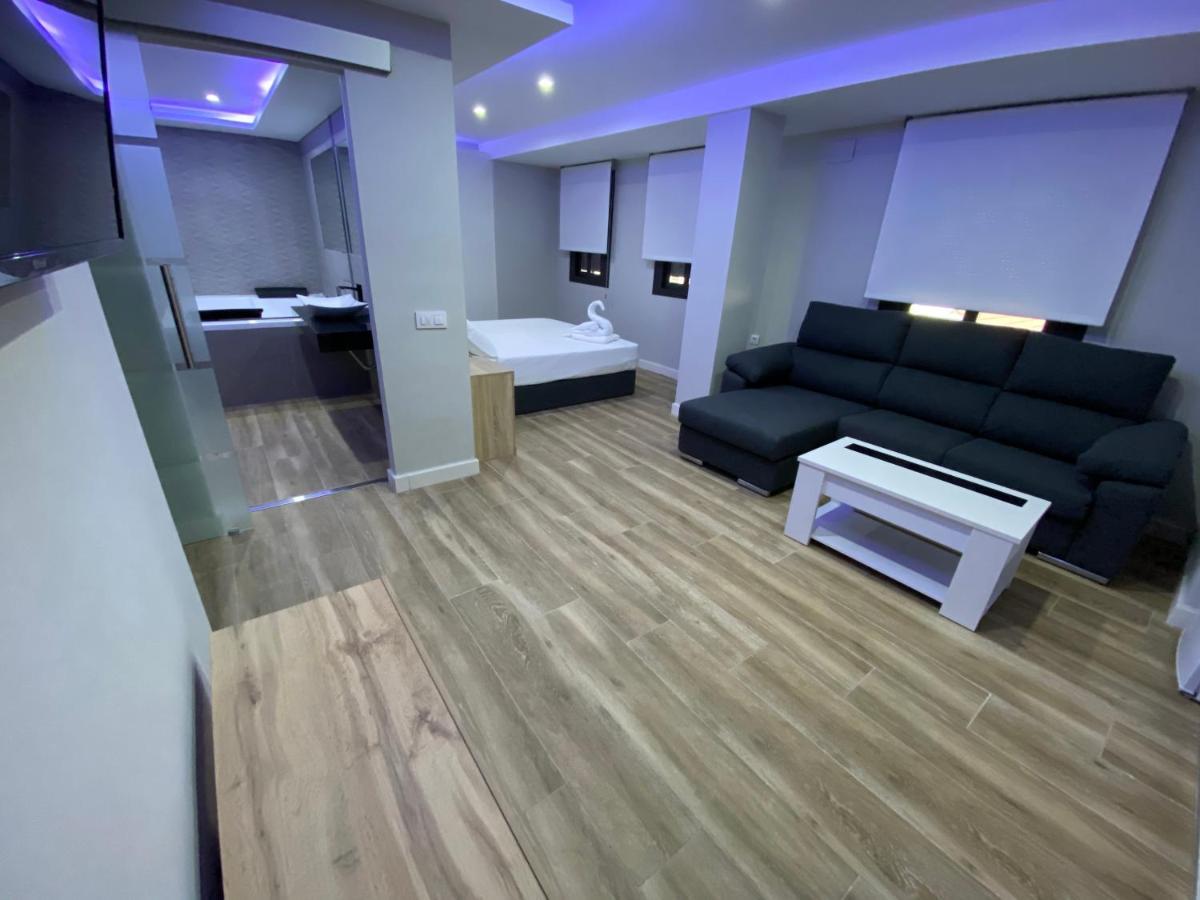 Apartamentos Las 7 Esencias Линарес Экстерьер фото