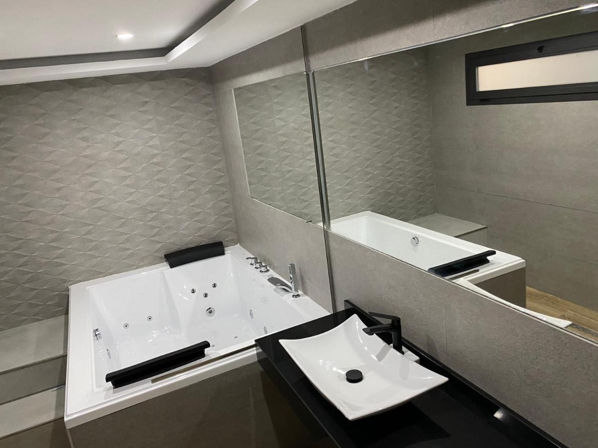 Apartamentos Las 7 Esencias Линарес Экстерьер фото
